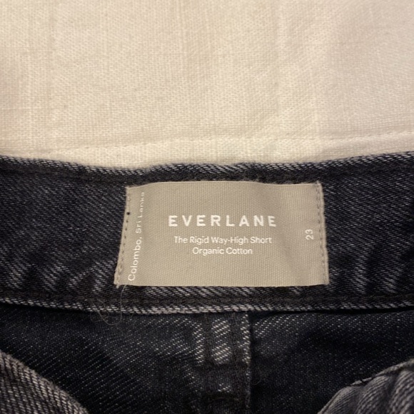 Everlane The Rigid Way High Short - Picture 4 of 7